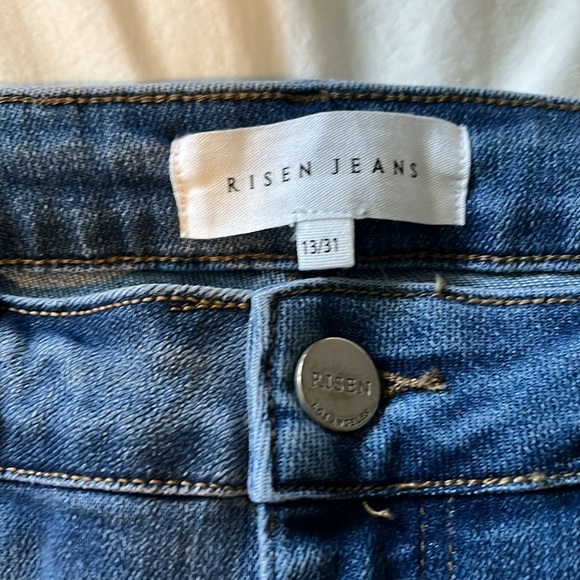 Risen Jeans NWT - Picture 2 of 3